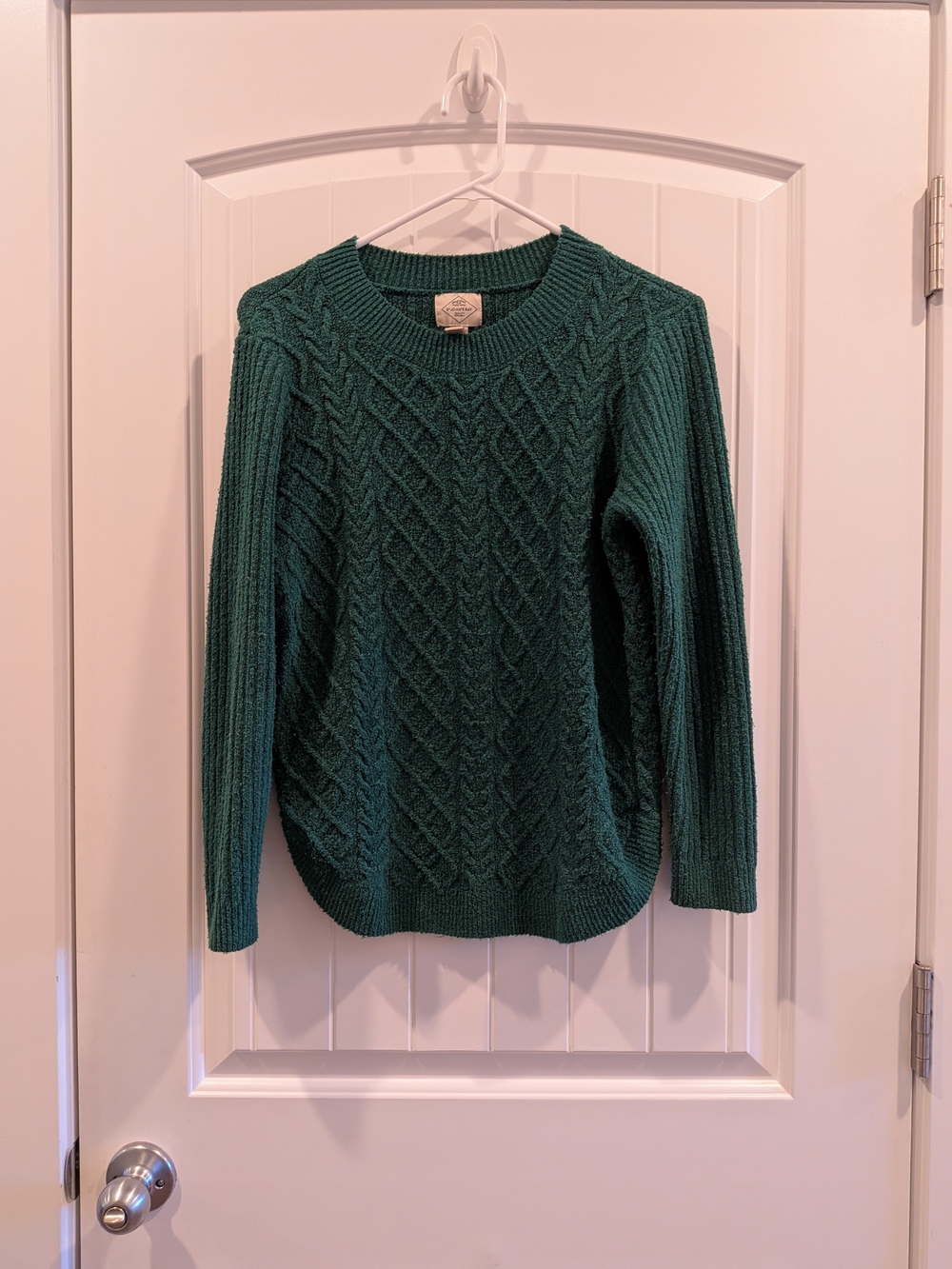 St. John's Bay Emerald Green Cable-Knit Crewneck Sweater - Picture 2 of 6